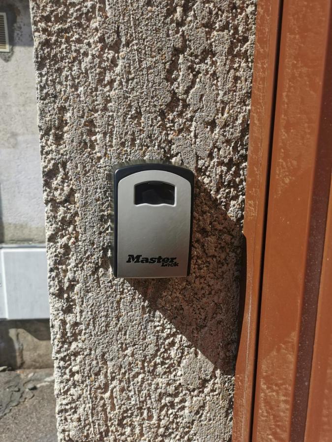 Appartement Pres De La Gare Rer C-Spacieux 4 Pieces Étampes Kültér fotó