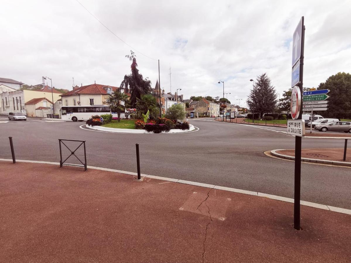 Appartement Pres De La Gare Rer C-Spacieux 4 Pieces Étampes Kültér fotó